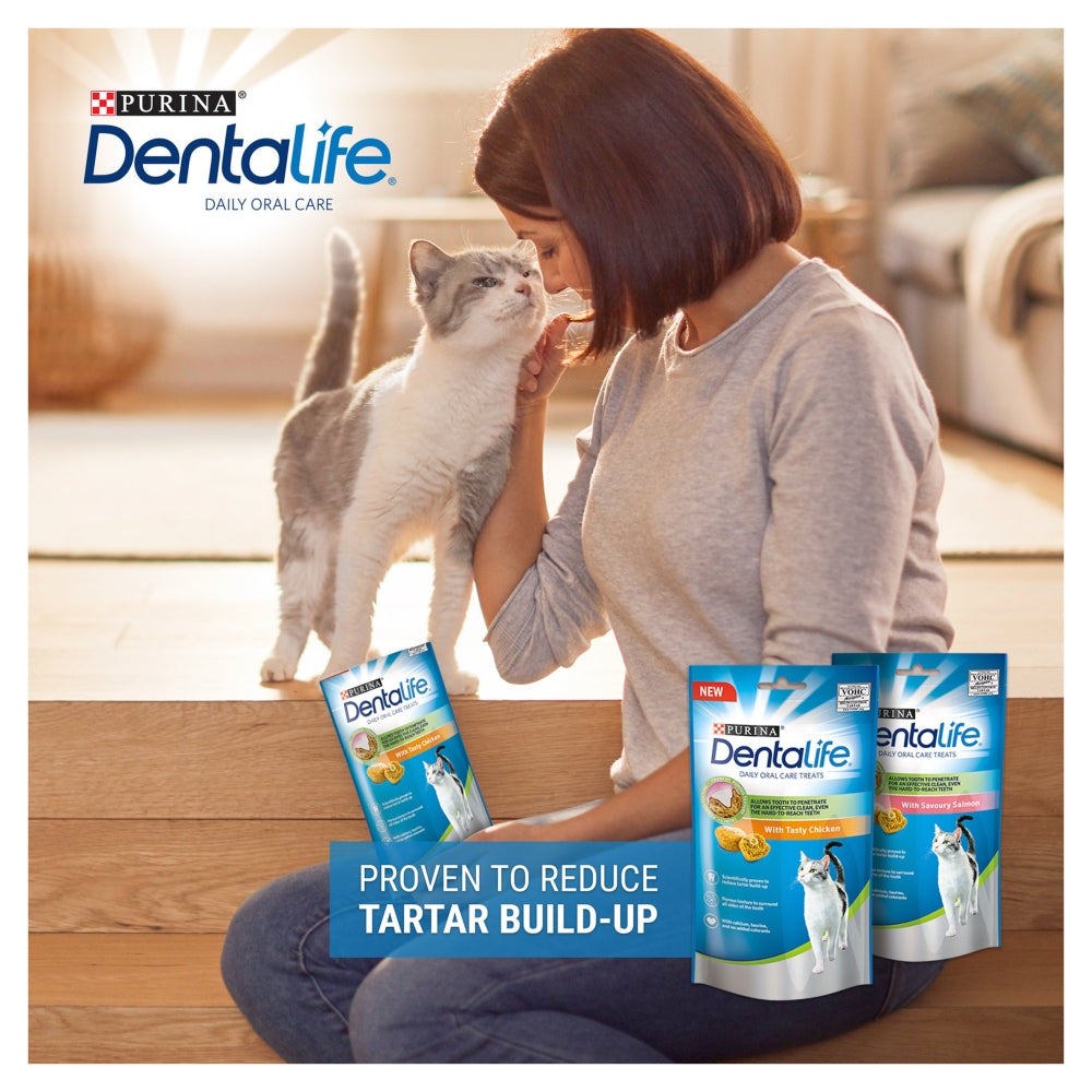 PURINA® Dentalife Cat Dental Treats Chicken