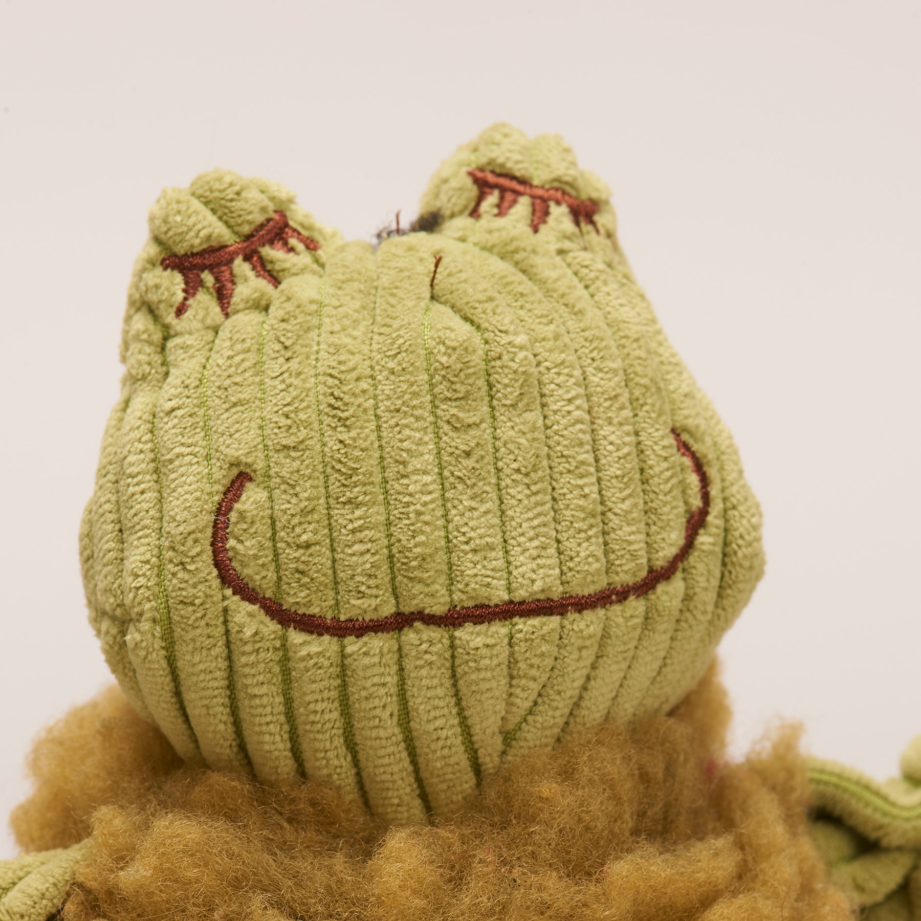 Hugglefleece Frog