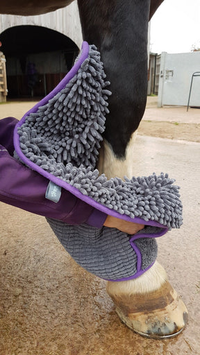 Henry Wag Equine Microfibre Noodle Glove Towel