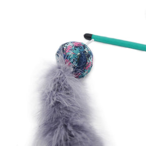 Jolly Moggy Feather Boa Teaser